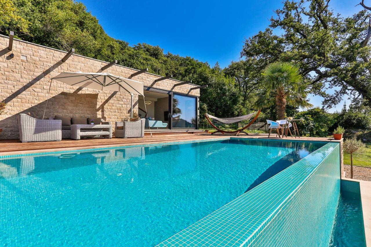 Taihouse Villa Bar Kültér fotó